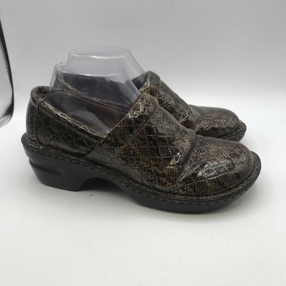 Shoes - BOC Born Concept Womens 40 US 8.5 Snakeskin Patent Leather Nurse Clogs Shoes